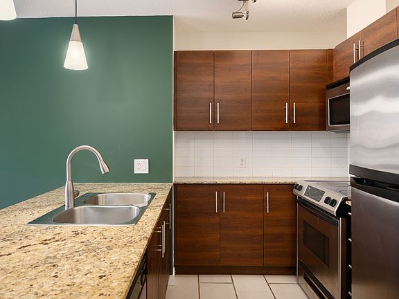 2nd image of 814 Royal Ave #208