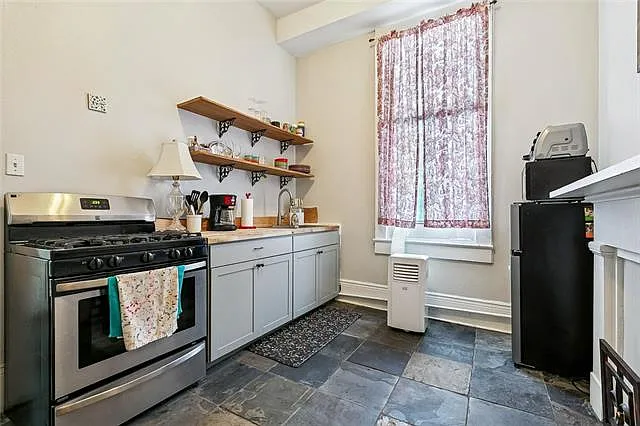 1 bed, 1.0 bath, 625 sqft, $1,550 — Photo 4