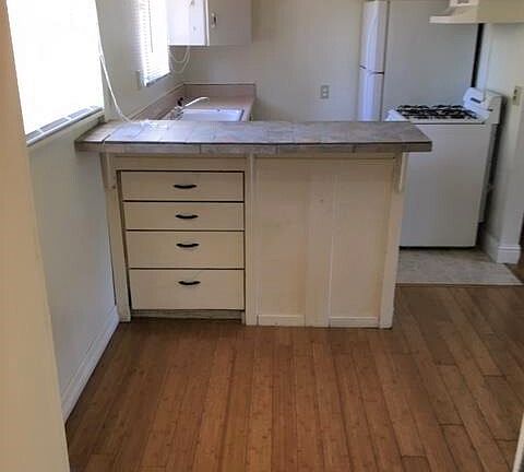 5th image of 1140 Lodi Ave #B