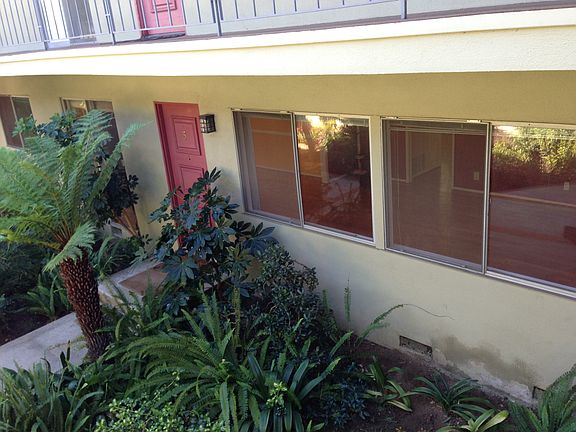 4th image of 1317 N Brand Blvd APT 3