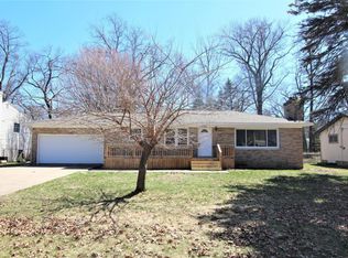 2323 Castle Ave, Norton Shores, MI