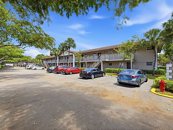 3rd image of 8840 Royal Palm Boulevard #206-7