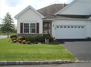 4024 Pine Hurst Dr, Northampton, PA 18067