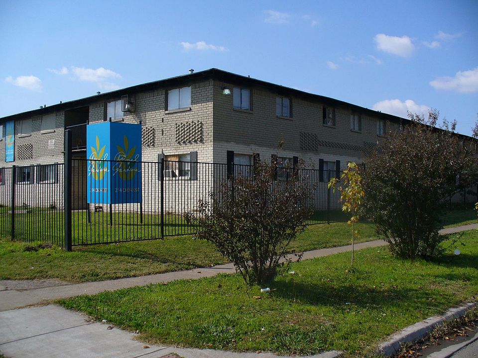 1st image of 3019 South Blvd #117