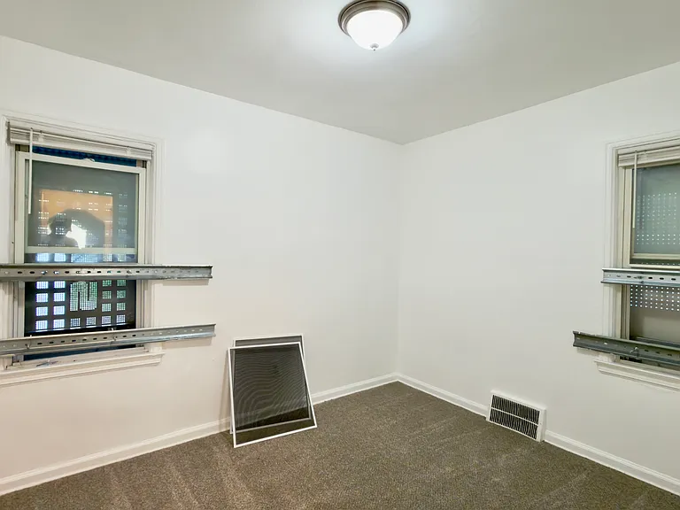 15901 Lahser Rd — Photo 10