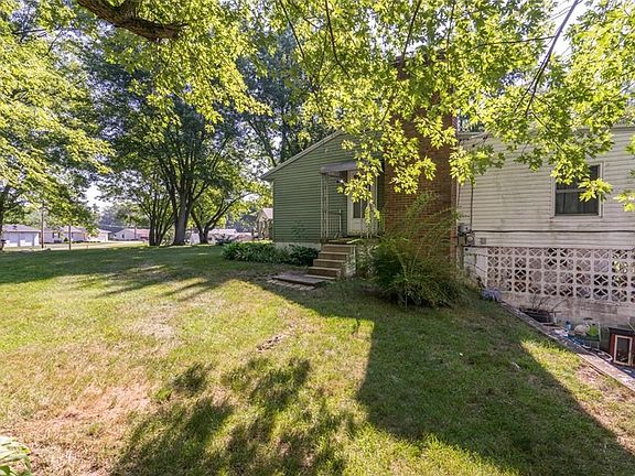 5th image of 1165 N Middle Dr