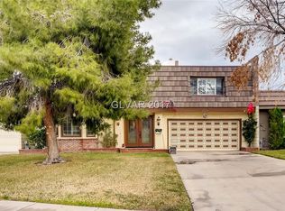 3596 Braewood Dr, Las Vegas, NV 89121