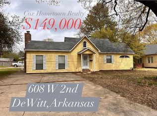 608 W 2nd St, Dewitt, AR 72042