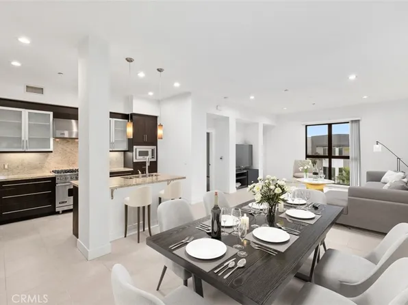 402 Rockefeller Unit 405, Irvine, CA 92612