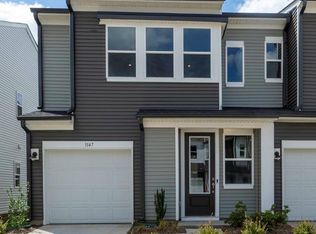 3147 Hutton Gardens Ln, Charlotte, NC 28269