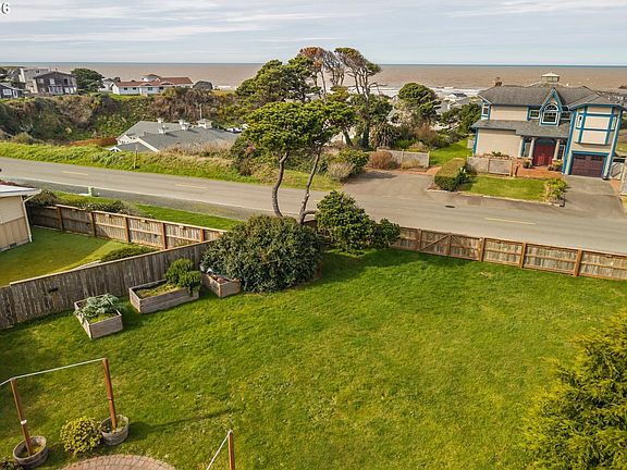 4th image of 0 Ocean Dr SW