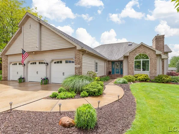 8876 Grange Hall Hwy, Tecumseh, MI 49286