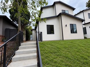 13205 Aetna St, Van Nuys, CA 91401