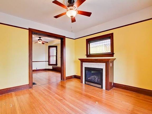 Living Rm 1