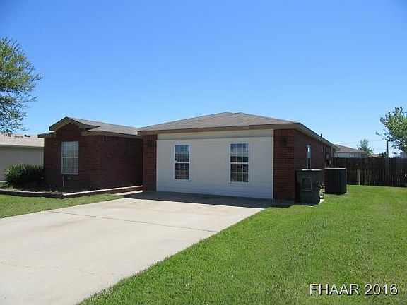 2nd image of 1706 Waterford Dr