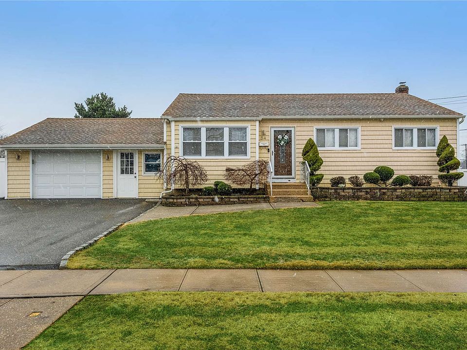 84 Lockwood Avenue, Farmingdale, NY 11735 Zillow
