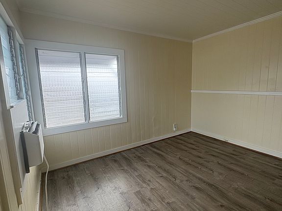 3rd image of 37 Kauila St #B4