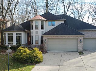 1506 Golfside Ct, Flushing, MI 48433