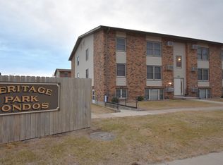 506 Commercial St APT I, La Porte City, IA 50651