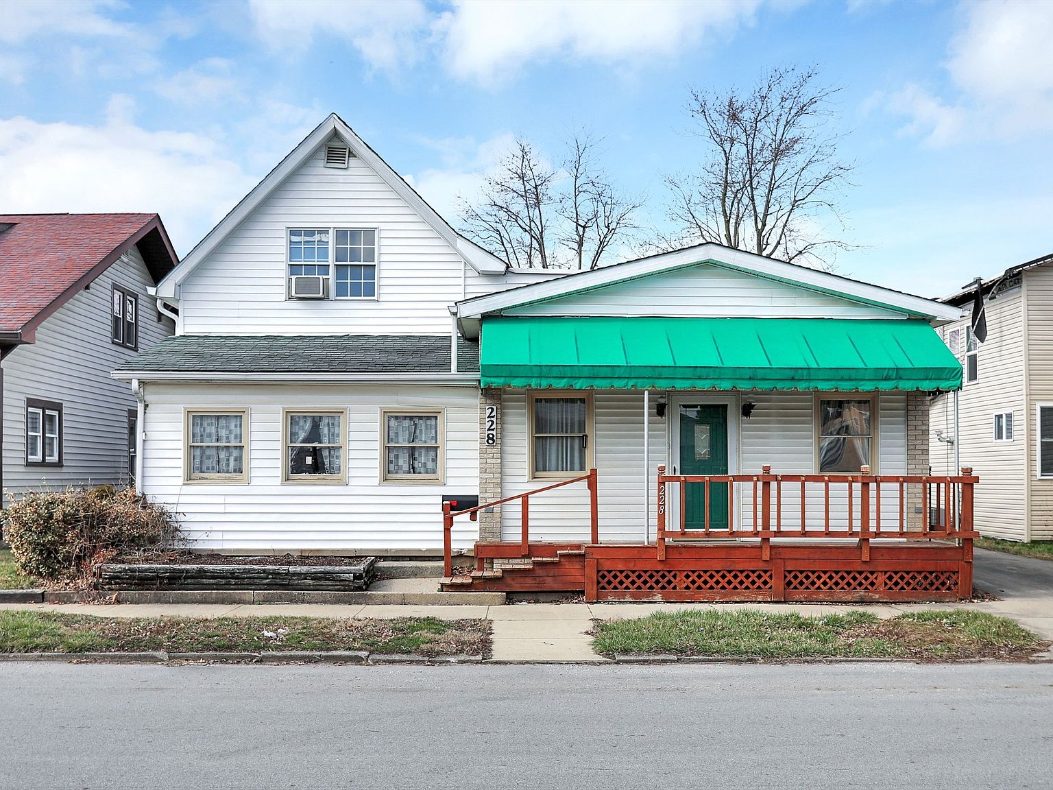 228 N 12th St, Elwood, IN 46036 Zillow