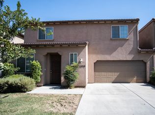1890 W Roby Ave, Porterville, CA 93257
