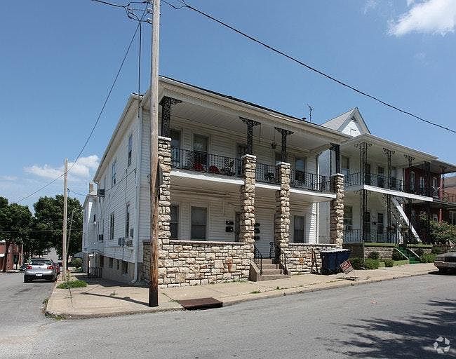 1st image of 545 Campbell St