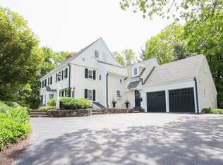 42 Edmunds Rd, Wellesley, MA 02481