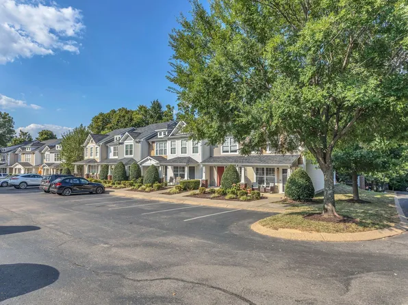 400 Shadow Glen Dr, Nashville, TN 37211