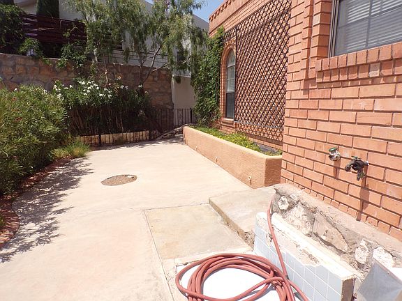 4th image of 17 Diamond Crest Ln
