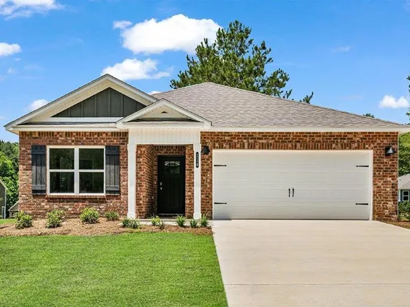 114 Kieran Trce, Dothan, AL 36301