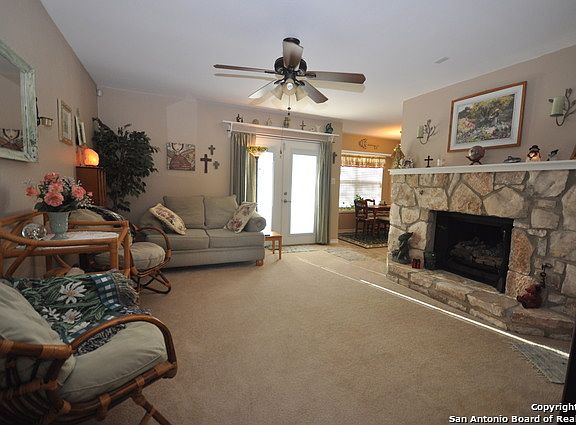5th image of 13515 Larkbrook Dr