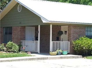 2002 20th Ave #B, Gulfport, MS 39501