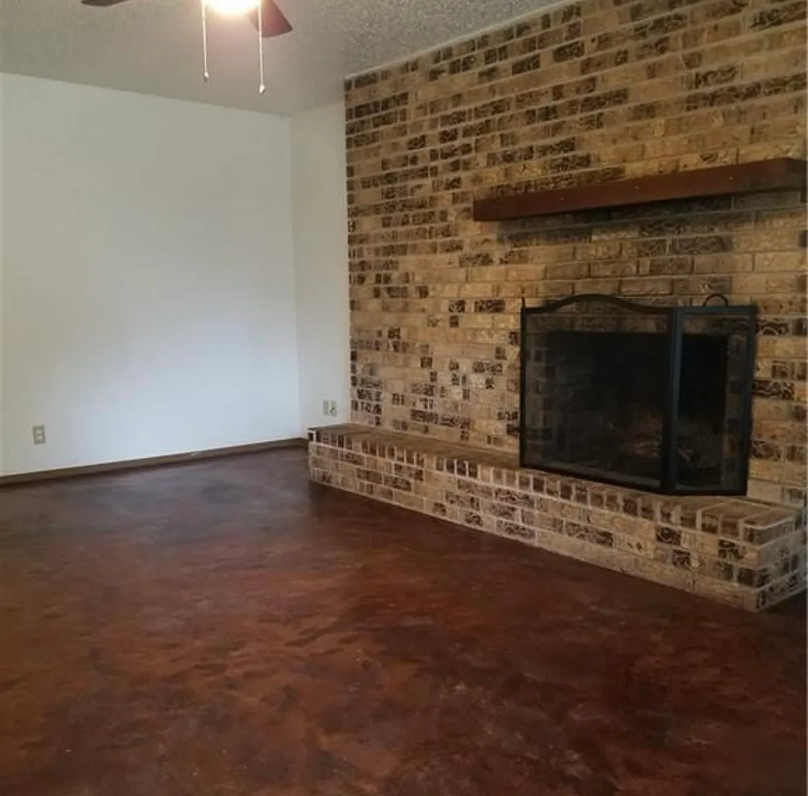 806 Concord Ave — Photo 3
