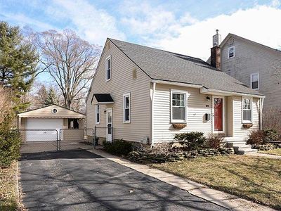 802 Dwight St, Ypsilanti, MI, 48198