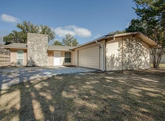 2nd image of 11402 Coral Hills Dr