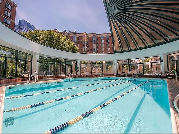 4th image of 380 Rector Pl APT 23G