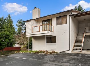 7304 NE 142nd Pl APT A, Kirkland, WA 98034
