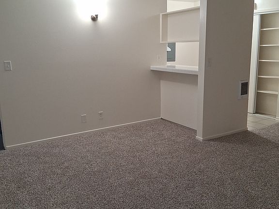 4th image of 4737 Artesia Blvd #22