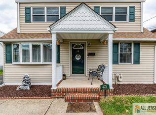 429 Edgeworth St, Middlesex, NJ 08846