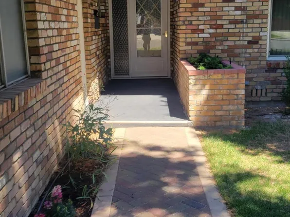 1010 W Winnie Ln, Carson City, NV 89703