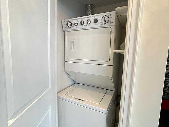 2nd image of 60 Absolute Ave #5003