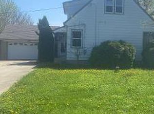 2805 W Minnesota Ave, Franklin, WI 53132