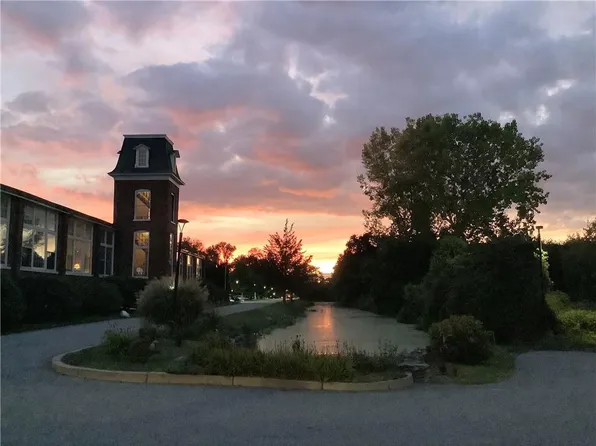 40 Web Ave APT 117, North Kingstown, RI 02852