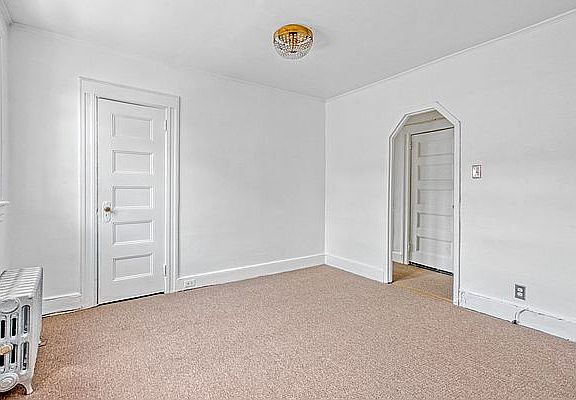 2nd image of 269 E 16th St #3