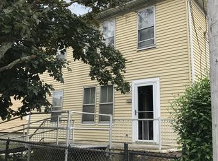 1543 Slade St, Fall River, MA 02721