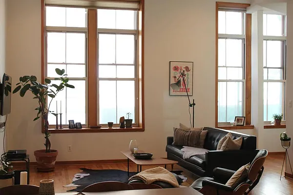 Rented by Level Group | media 33