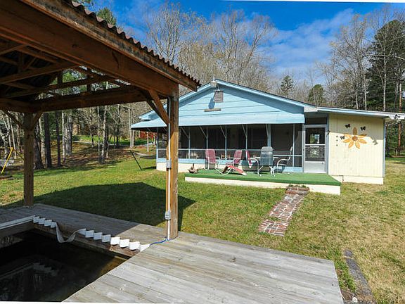4th image of 5839 Lakeshore Dr