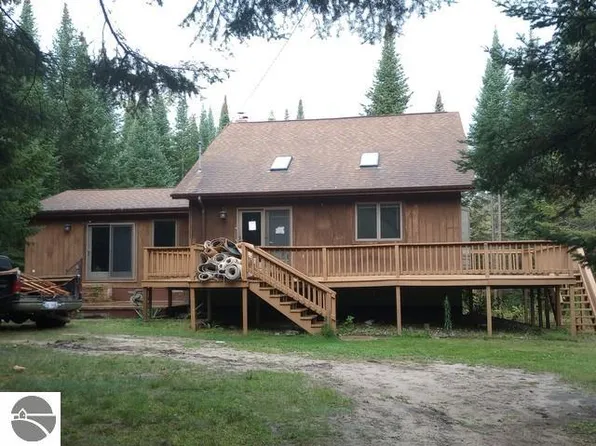 5381 W Slosser Trl, Hale, MI 48739