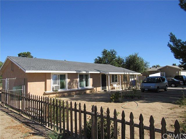 1st image of 12875 6th St