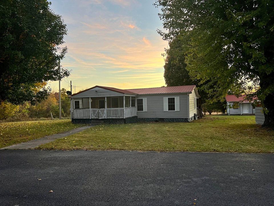 1st image of 7000 Smith Grove Rd